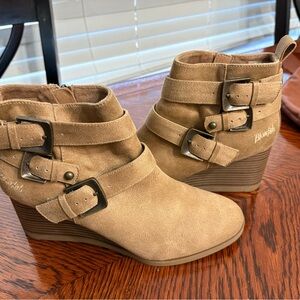 Blowfish Women's Brown Wedge Boots